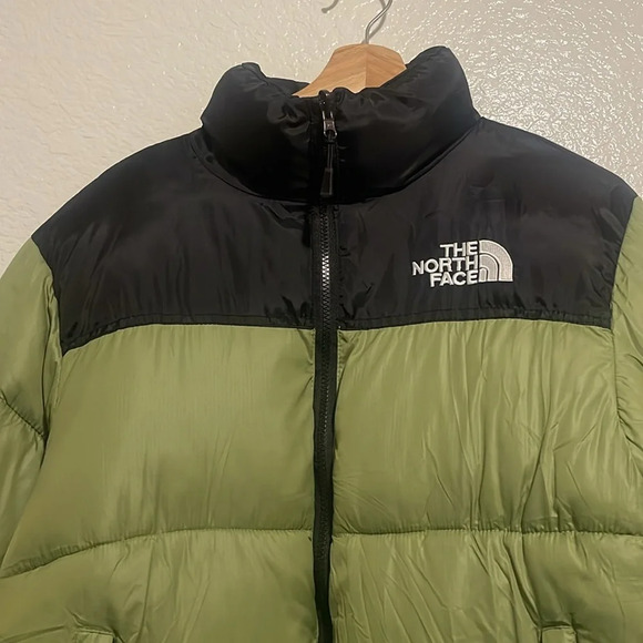 The North Face 1996 Retro Nuptse Jacket NWOT - Picture 7 of 13
